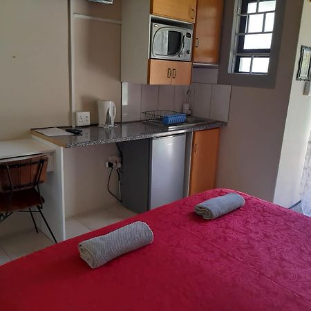 Chariots Guest House Полокване Екстер'єр фото